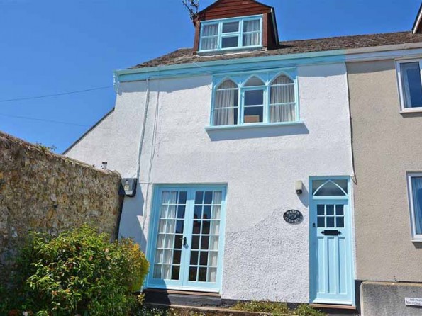 3 Bedroom 18th Century Cottage In Lyme Regis Dorset