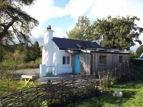 1 Bedroom Off Grid Eco Cottage On A Smallholding In Mournes