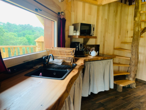 2 bedroom Cabin on Stilts near Carsac-Aillac, Dordogne, Nouvelle Aquitaine, France