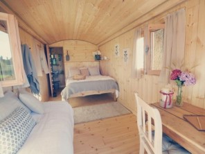 1 bedroom Gipsy Caravan near Pommerieux, Mayenne, Pays de la Loire, France