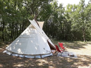 1 bedroom Teepee Tent near Trans en Provence, Var, Provence-Cote d`Azur, France