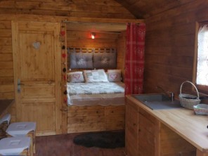 1 bedroom Gipsy Caravan near La Roquebrussanne, Var, Provence-Cote d`Azur, France