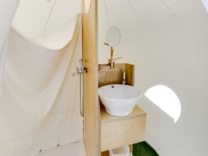 1 bedroom Bubble near Assieu, Isère, Auvergne-Rhône-Alpes, France