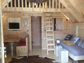 1 bedroom Cabin on Stilts near Berson, Gironde, Nouvelle Aquitaine, France