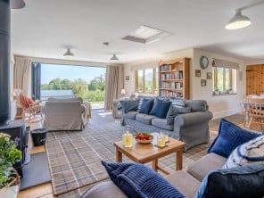 3 bedroom Chalets / Lodges near Bassaleg, Newport