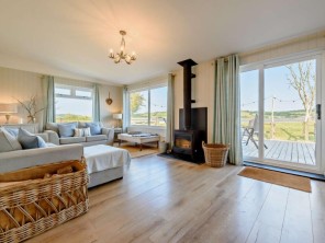 4 bedroom Chalets / Lodges near Llansteffan, South Wales