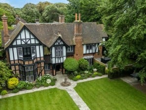 Grade II Listed Fomer Hotel with a Tudor Design