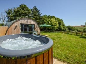 1 bedroom Chalets / Lodges near Queens Nympton, Devon