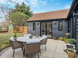 2 bedroom Cottage near Baythorne End, Essex