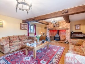 6 bedroom Cottage near Wangford, Suffolk