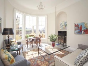 Georgian Apartment Close to the Town Centre