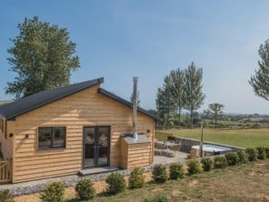 3 bedroom Chalets / Lodges near Adgestone, Isle of Wight