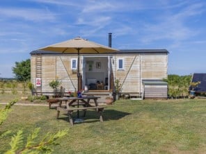 1 bedroom Chalets / Lodges near Baconsthorpe, Norfolk