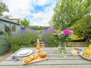 2 bedroom Cottage near Christon Bank, Northumberland
