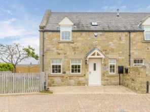 2 bedroom Cottage near North Sunderland, Northumberland