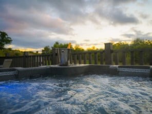 Romantic Modern Cabin Escape with Private Hot Tub