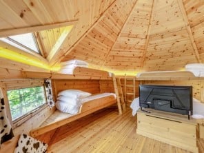 1 bedroom Chalets / Lodges near Redberth, West Wales / Pembrokeshire