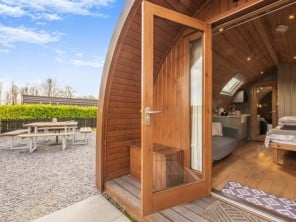 Family Friendly Glamping Cabin in a Rural Setting