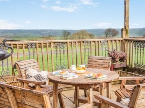 2 bedroom Chalets / Lodges near Pensilva, South Cornwall
