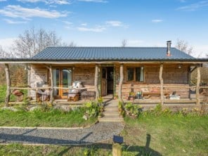 1 bedroom Chalets / Lodges near Rhos-y-Meirch, Powys / Brecon Beacons