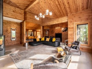 4 bedroom Chalets / Lodges near Ardarroch, Highlands