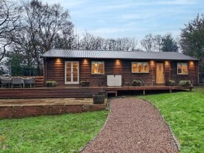 3 bedroom Chalets / Lodges near Hopton Wafers, Shropshire