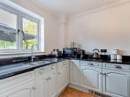 House in Bedford, Bedfordshire (42590) #4