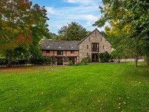 Restored Hay Barn Close to the River Wye