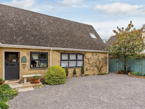 2 bedroom Houses / Villas near Chipping Campden, Gloucestershire, England