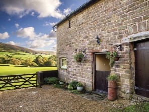 2 bedroom Cottage near Wincle, Cheshire, England
