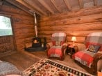 Cosy and warm log cabin with woodburner Cosy and warm log cabin with woodburner
