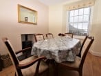 Enjoy dinner at the dining table and look out on to the lake Enjoy dinner at the dining table and look out on to the lake