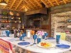 Enjoy alfresco dining Enjoy alfresco dining
