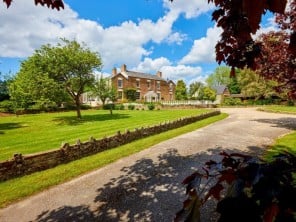 7 bedroom Cottage near Lydney, Gloucestershire
