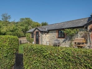 2 bedroom Houses / Villas near Godshill, Isle of Wight