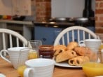 Enjoy leisurely breakfasts together Enjoy leisurely breakfasts together