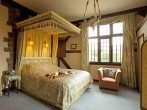 Super-king-size zip-and-link bedroom 