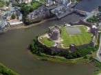 Pembroke castle the birth place of Henry Tudor Pembroke castle the birth place of Henry Tudor