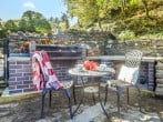 A new built-in BBQ, to dine al fresco! A new built-in BBQ, to dine al fresco!