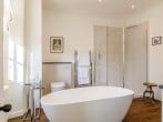 Enjoy soaking in the glamorous en suite bathroom Enjoy soaking in the glamorous en suite bathroom