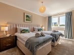 Bedroom 1 with the option of twin or zip and link super-king bed Bedroom 1 with the option of twin or zip and link super-king bed
