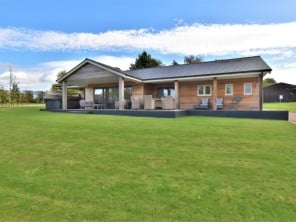 4 bedroom Chalets / Lodges near Oswestry, Shropshire