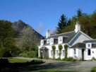Beachfront Family Cottage in 3 Acres of Garden