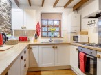 Cottage in Swansea (77981) #4