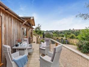 2 bedroom Chalets / Lodges near Leominster, Herefordshire