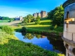View the stunning Alnwick Castle View the stunning Alnwick Castle