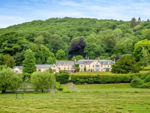 4 bedroom Houses / Villas near Llanwrtyd Wells, Powys / Brecon Beacons, Wales