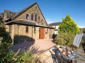 5 bedroom Cottage near Keighley, Yorkshire