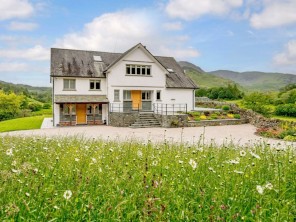 5 bedroom Houses / Villas near Ambleside, Cumbria & the Lake District, England
