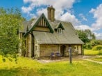 Cottage in York, East Riding (88620) #2 Cottage in York, East Riding (88620) #2